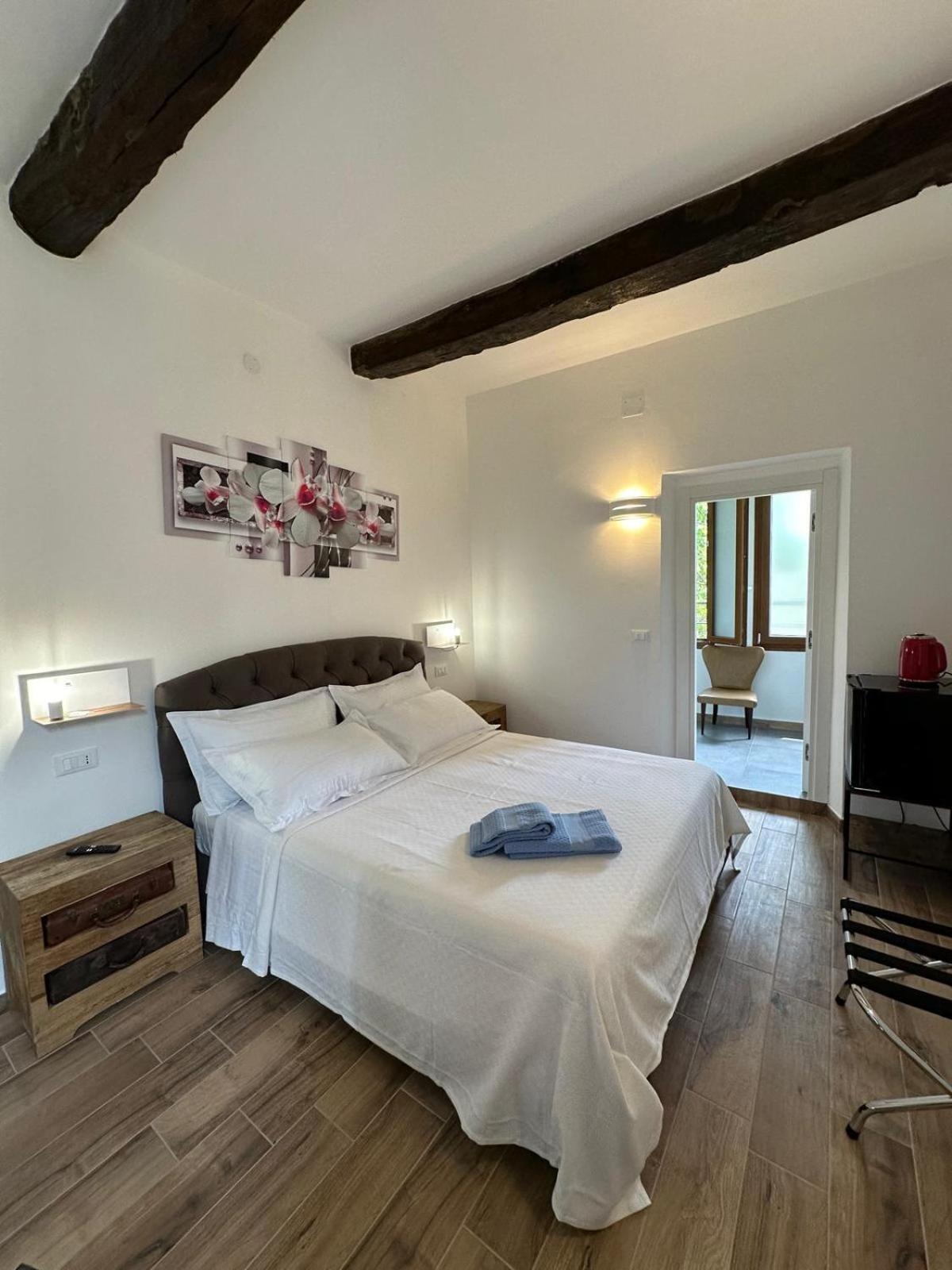 Il Glicine Hotel Парма Екстериор снимка