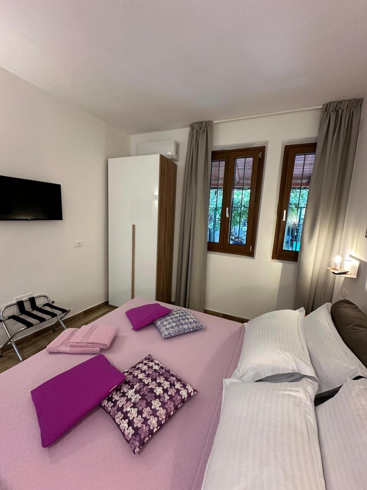 Il Glicine Hotel Парма Екстериор снимка