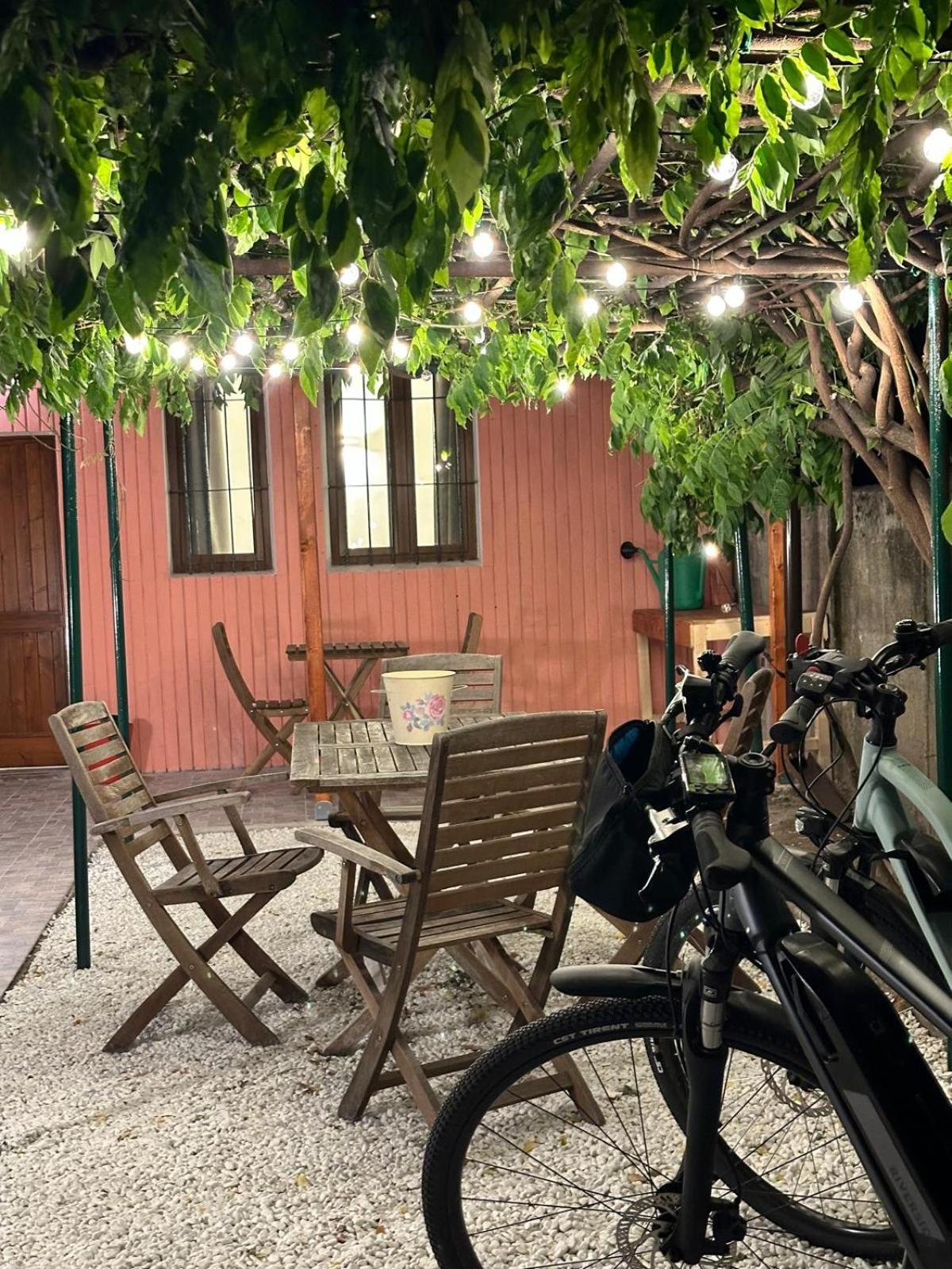 Il Glicine Hotel Парма Екстериор снимка